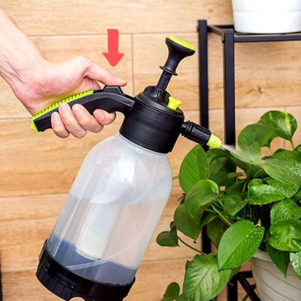 2L Transparent Water Spray Bottle - MGTA2039