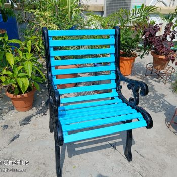 Material Cast iron chair (1 pcs)